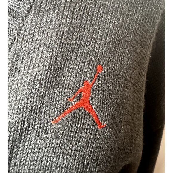 Jordan Black Gray Knit Button Up V-Neck Distressed Cardigan Sweater Womens M NWT - Picture 4 of 9